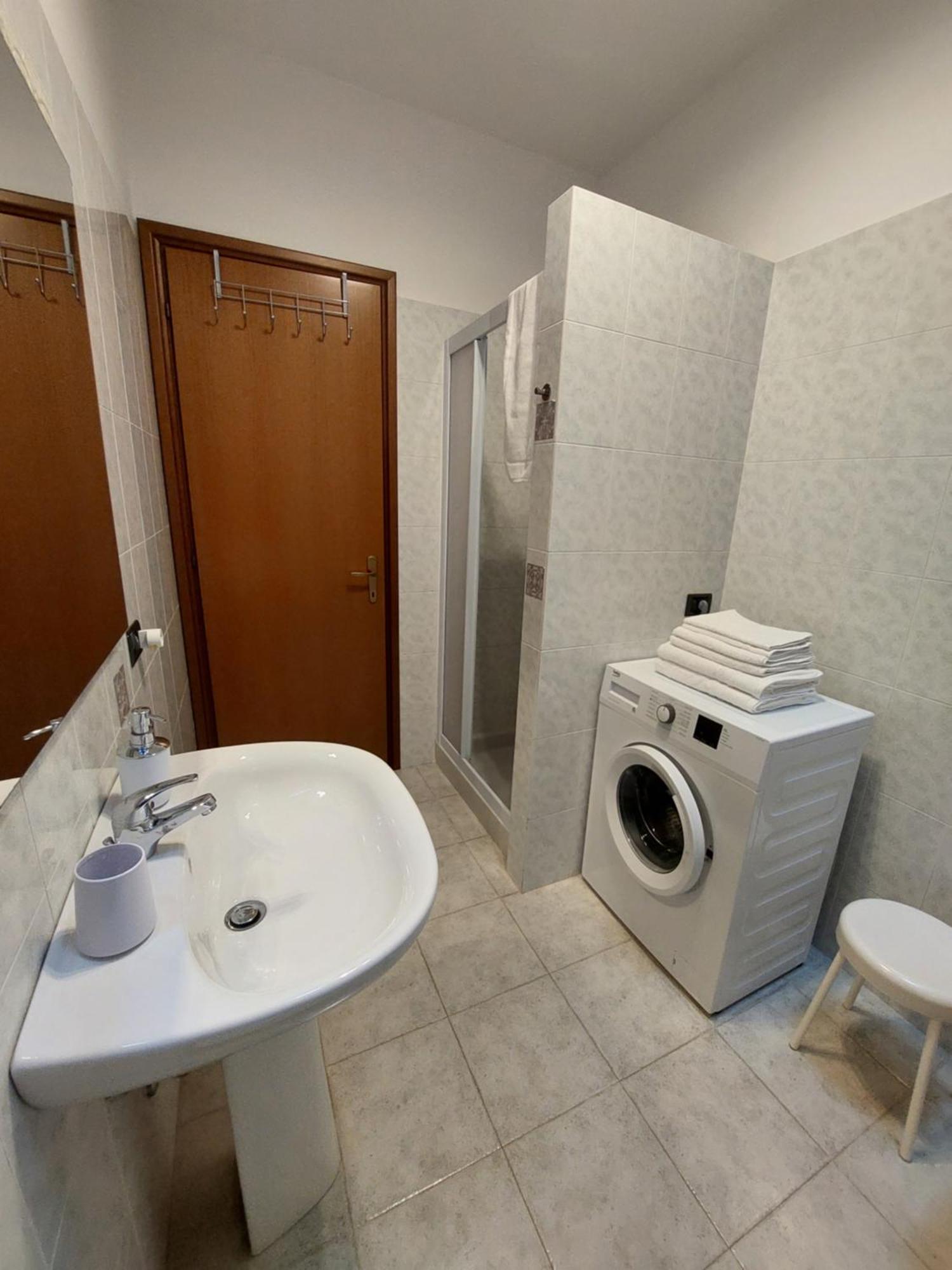 Aurora Appartamenti Negrar Habitación foto